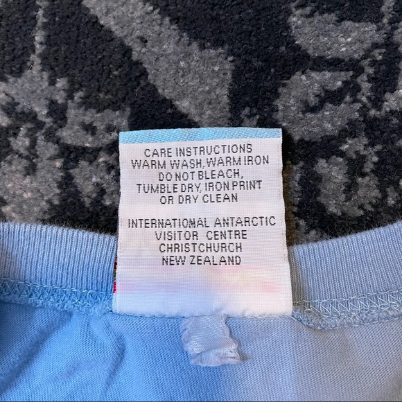 VTG 90s Antarctica Emperor & Chick Antarctic Shop Christchurch Penguin Tshirt - Picture 5 of 6